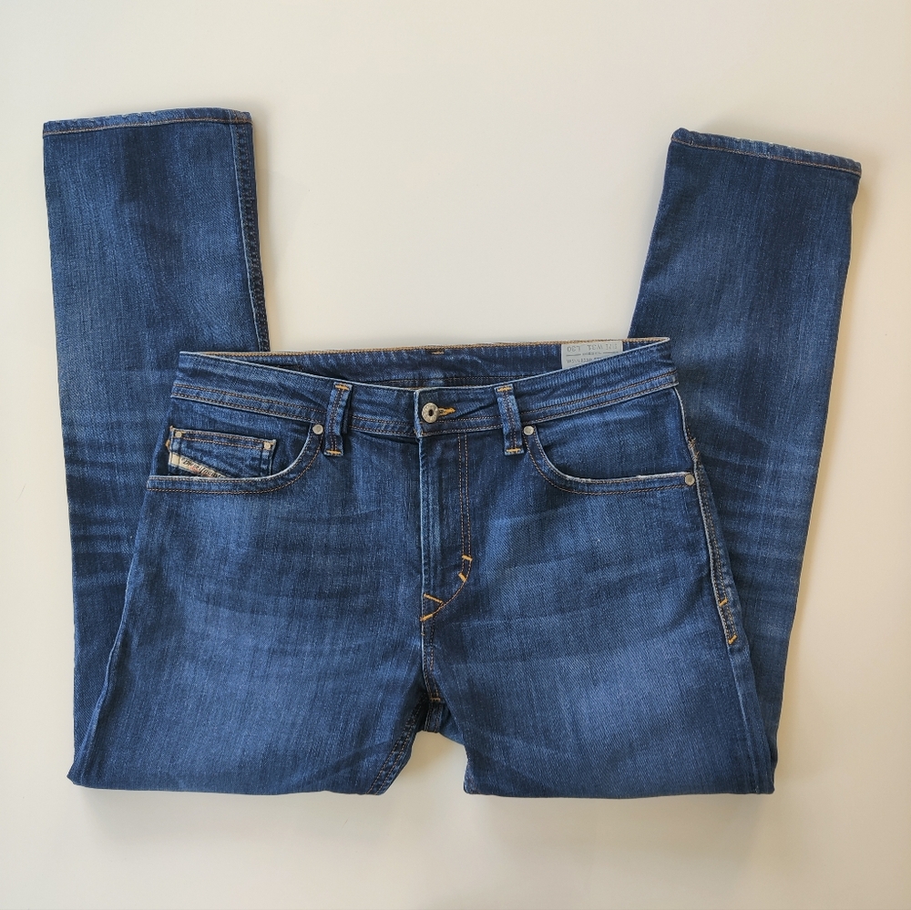 *Damaged* Diesel Thavar Jeans - Picture 7 of 13